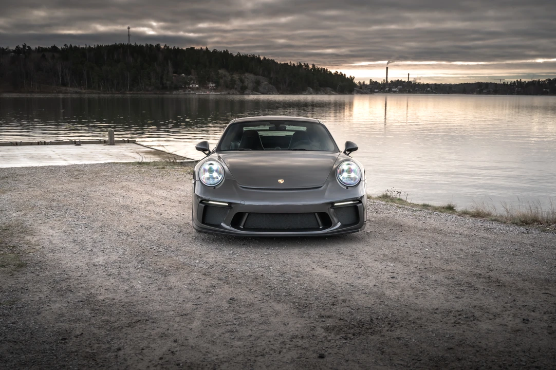 2018 Porsche 991 GT3 - Image 18 of 31