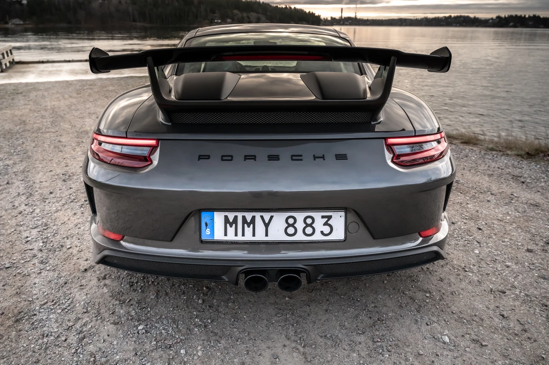 2018 Porsche 991 GT3 - Image 27 of 31