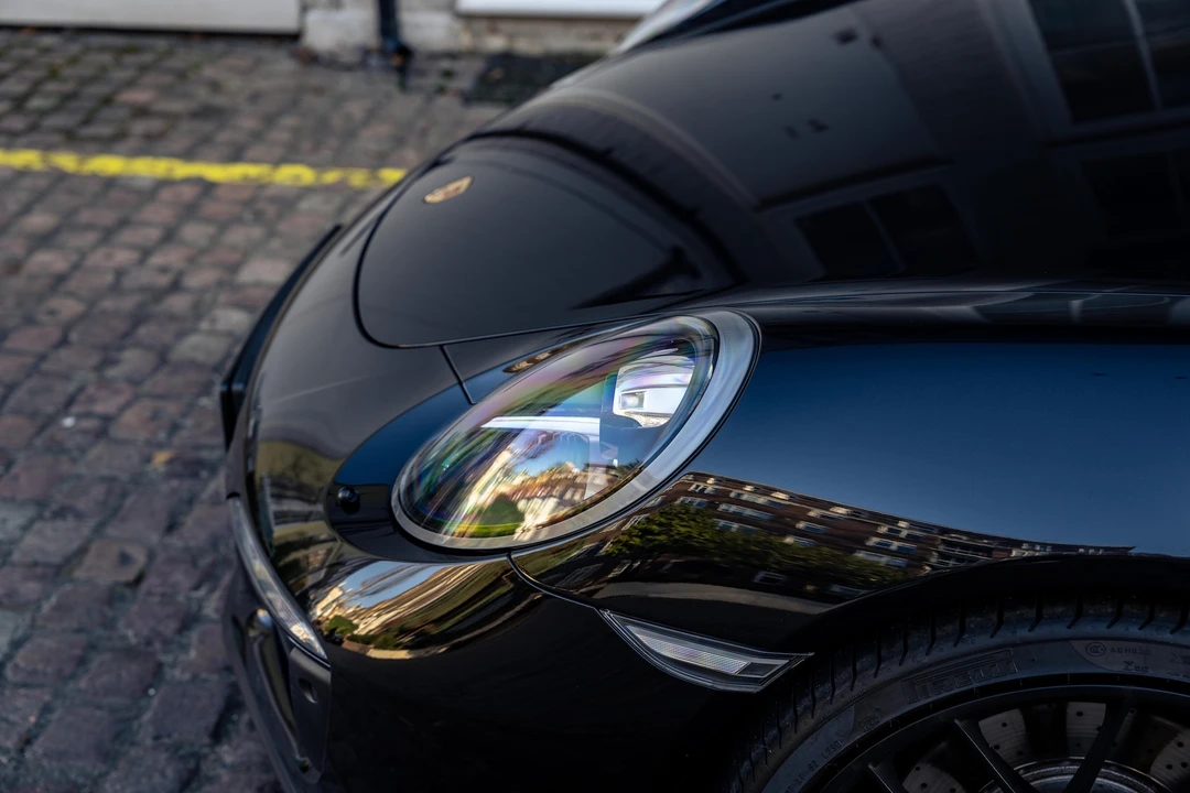 2018 Porsche 991 Carrera - Image 28 of 31