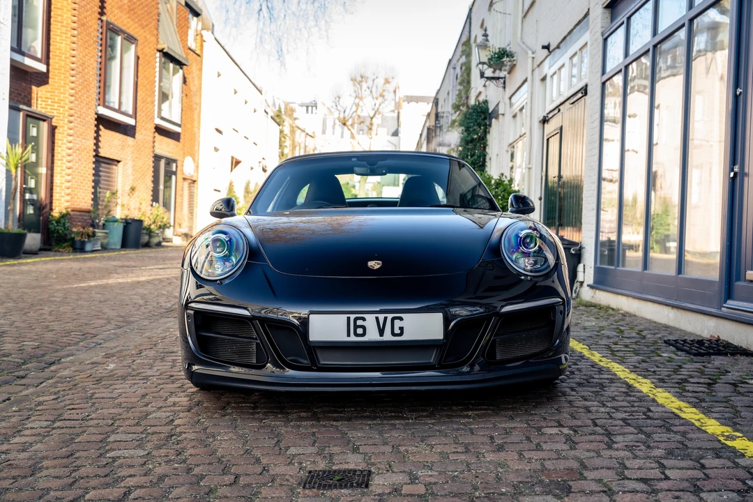 2018 Porsche 991 Carrera - Image 2 of 31