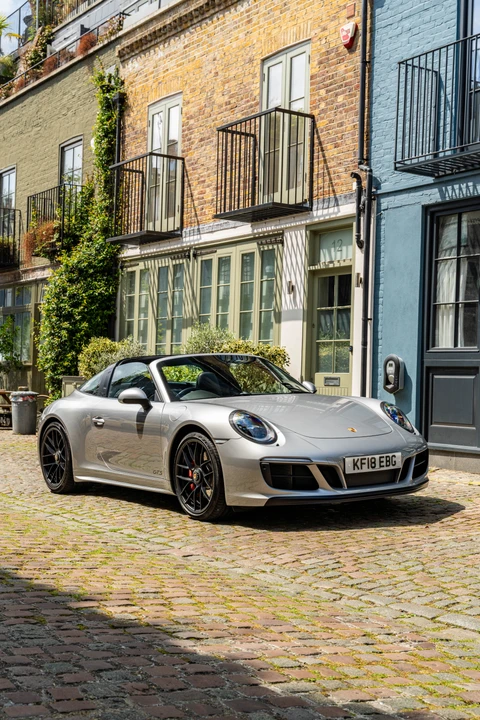 2018 Porsche 991 Carrera - Image 25 of 31