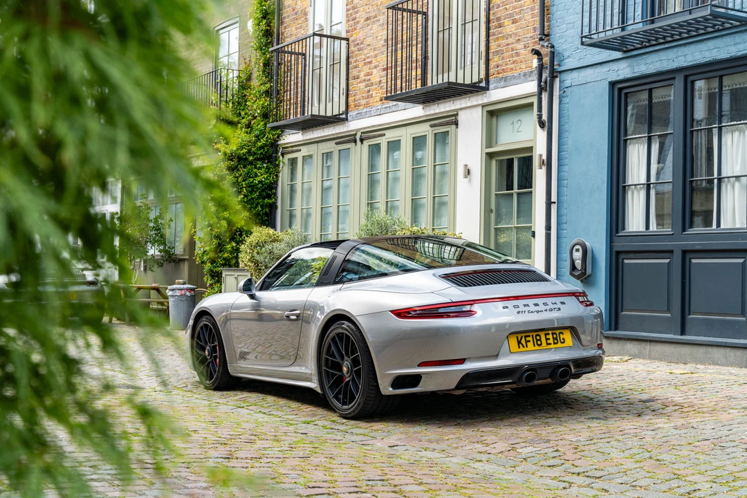 2018 Porsche 991 Carrera - Image 7 of 31