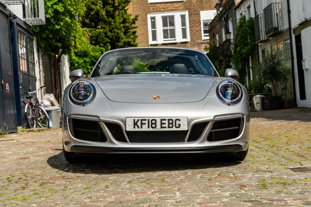 2018 Porsche 991 Carrera - Image 10 of 31