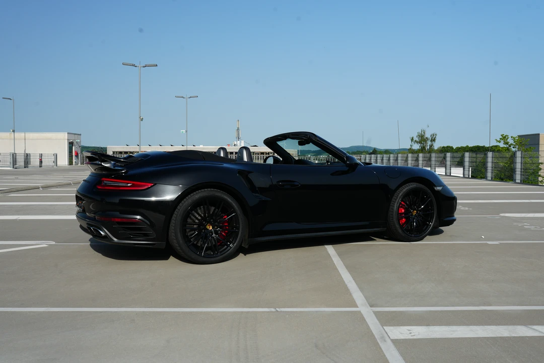 2018 Porsche 991 Turbo - Image 5 of 31
