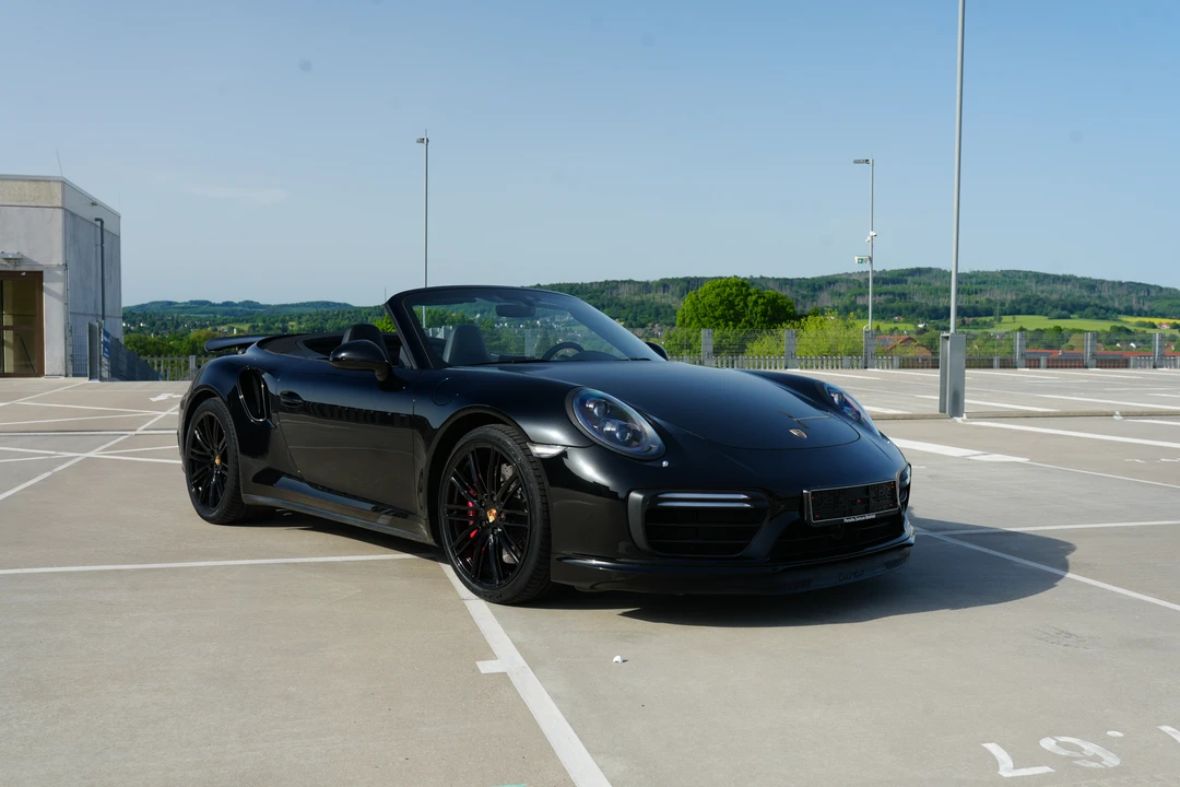 2018 Porsche 991 Turbo - Image 3 of 31