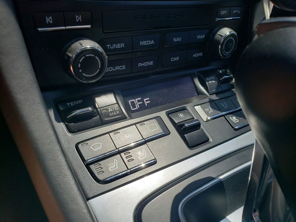 2018 Porsche 991 Turbo - Image 10 of 15