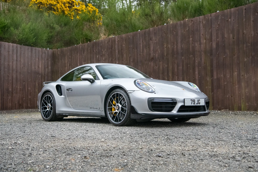2018 Porsche 991 Turbo - Image 2 of 31