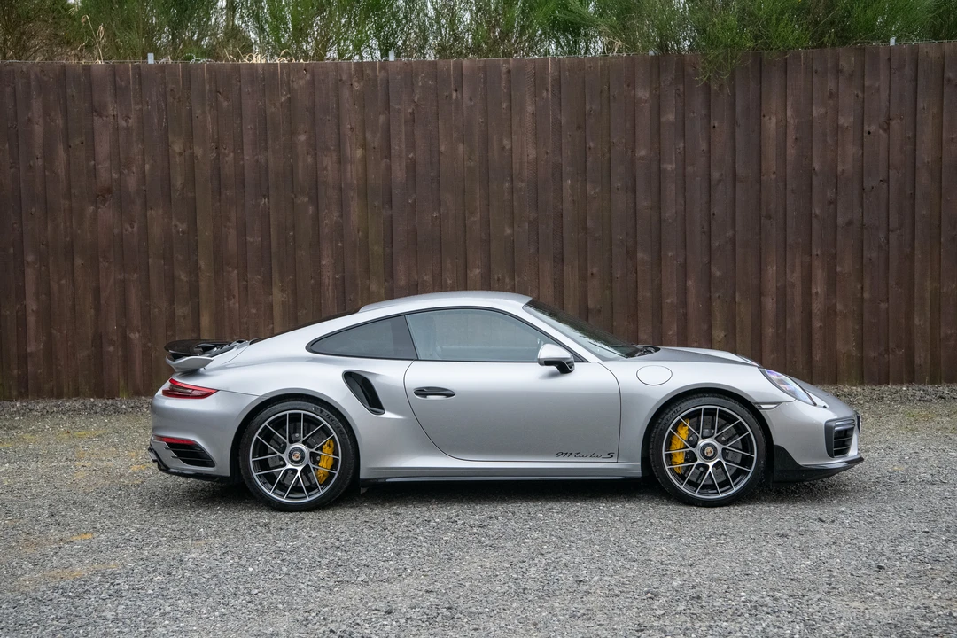 2018 Porsche 991 Turbo - Image 13 of 31