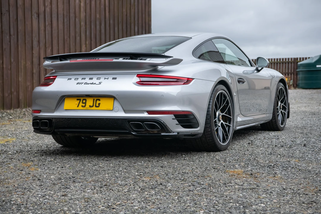 2018 Porsche 991 Turbo - Image 8 of 31