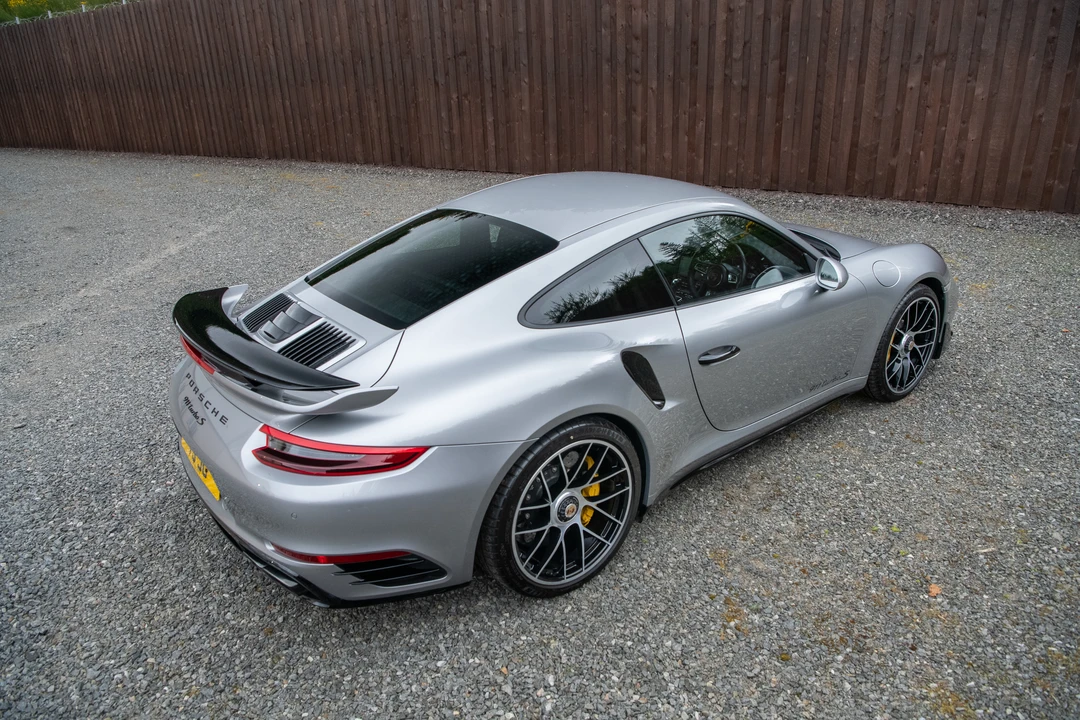 2018 Porsche 991 Turbo - Image 12 of 31