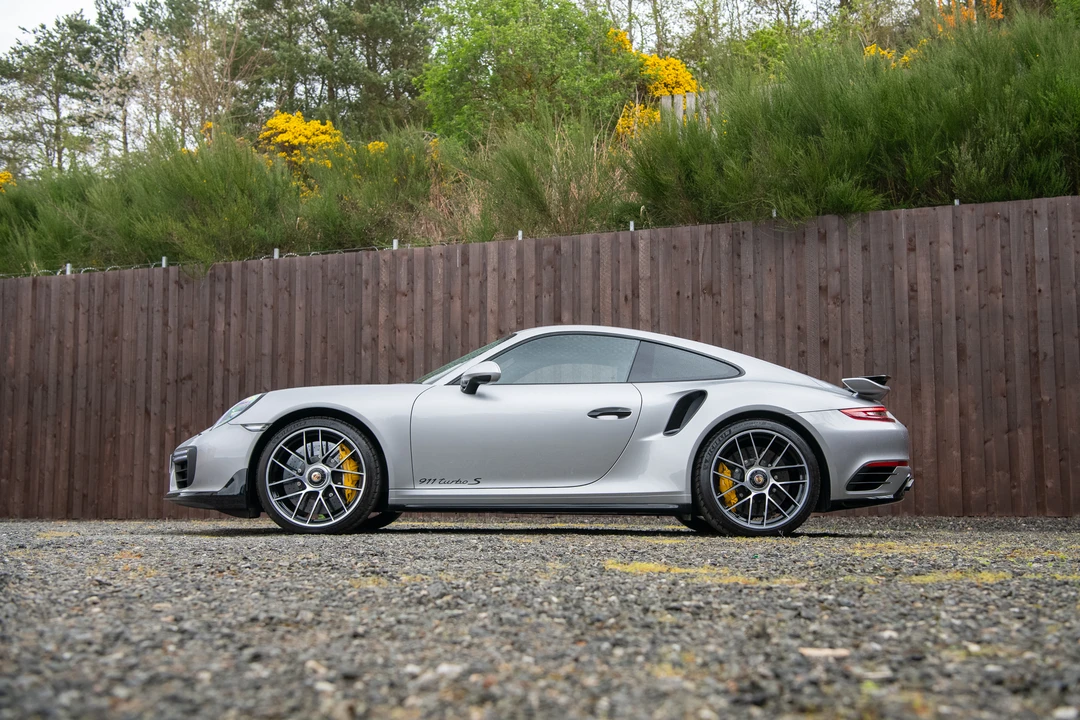 2018 Porsche 991 Turbo - Image 5 of 31