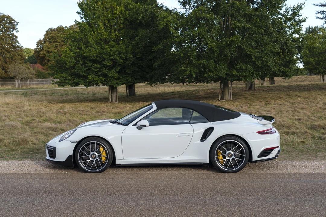 2018 Porsche 991 Turbo - Image 8 of 31