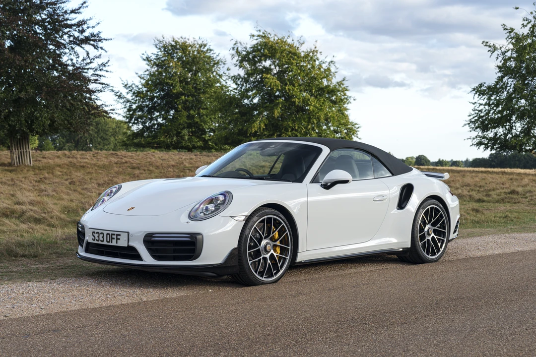 2018 Porsche 991 Turbo - Image 9 of 31