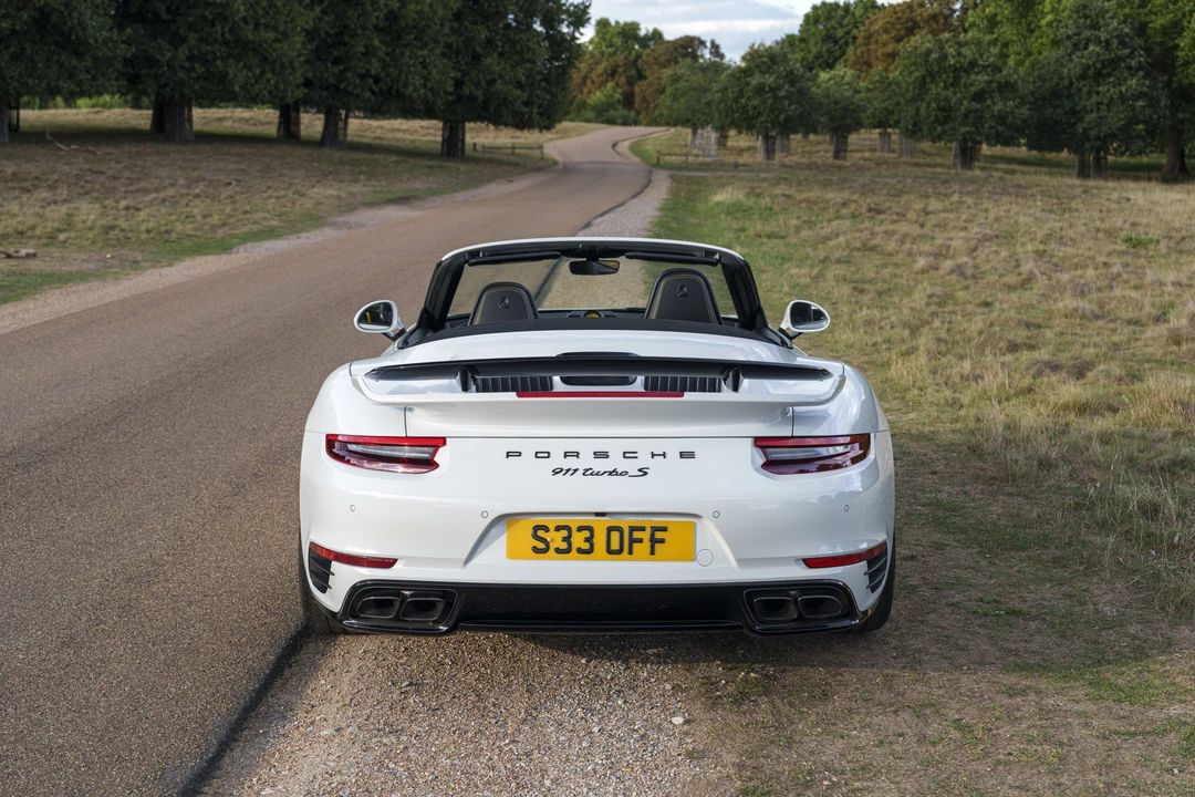 2018 Porsche 991 Turbo - Image 13 of 31
