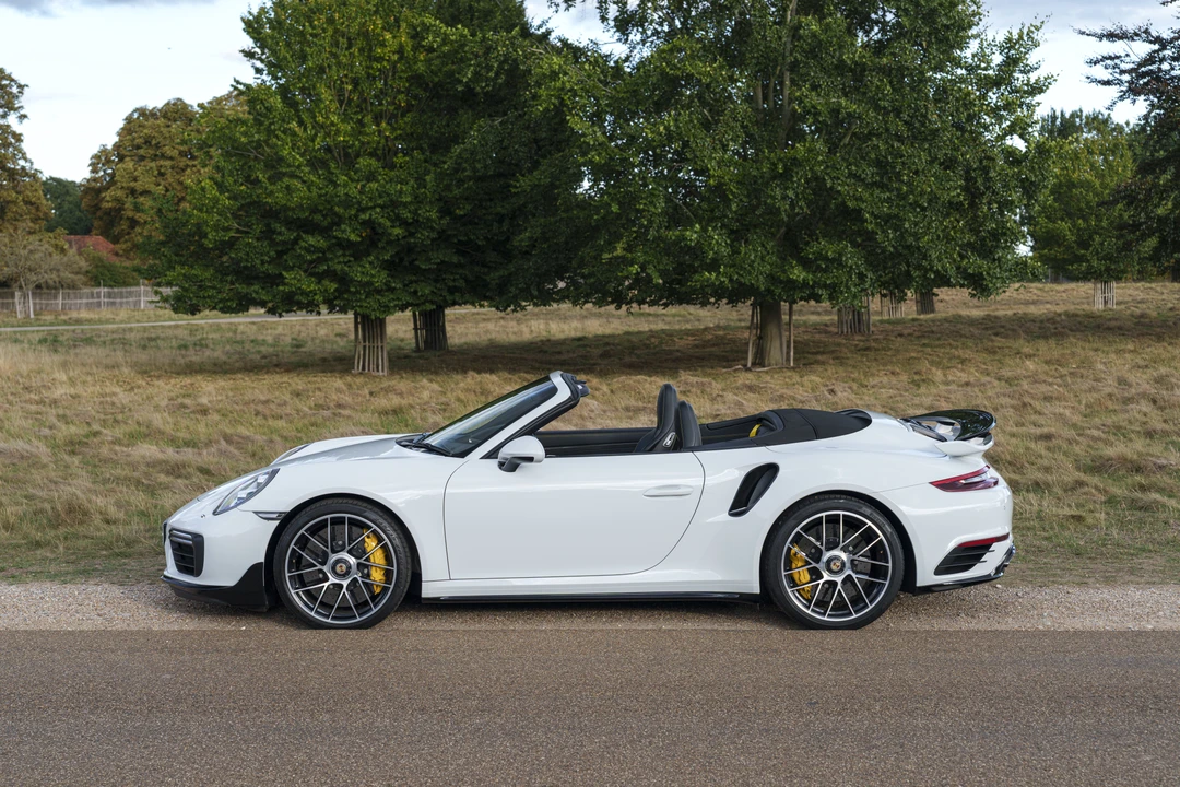 2018 Porsche 991 Turbo - Image 15 of 31
