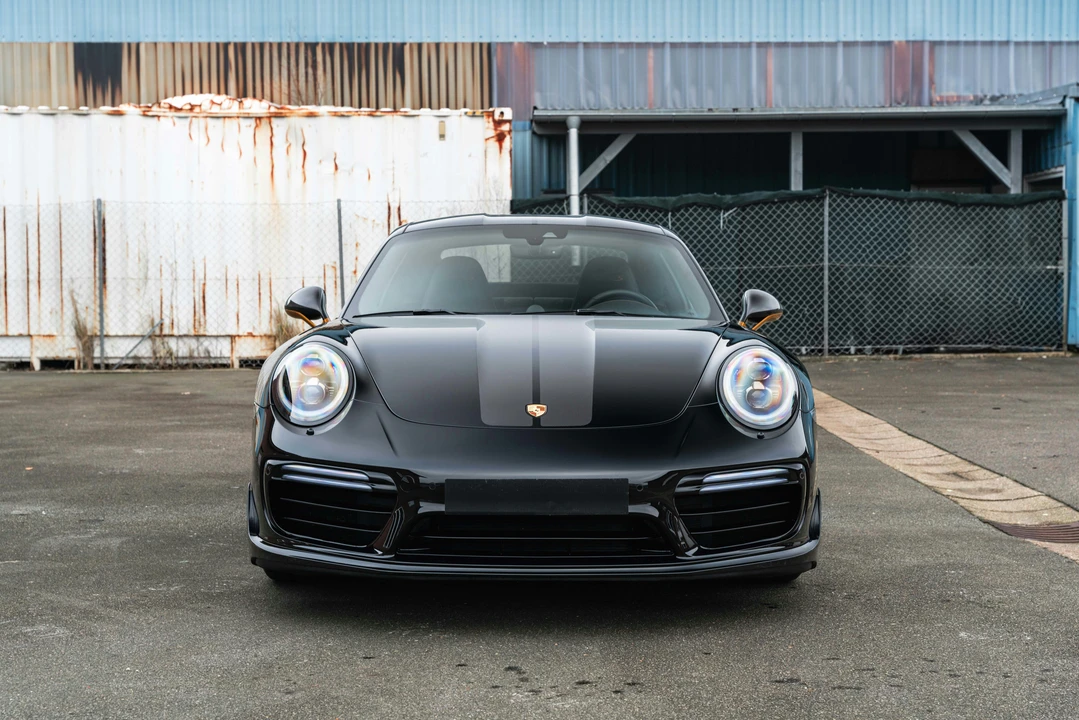 2018 Porsche 991 Turbo S - Image 2 of 21