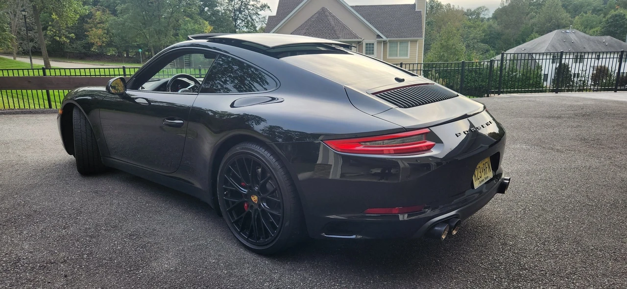 2018 Porsche 991 Carrera - Image 17 of 19