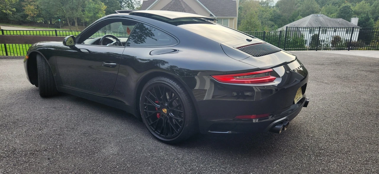 2018 Porsche 991 Carrera - Image 18 of 19