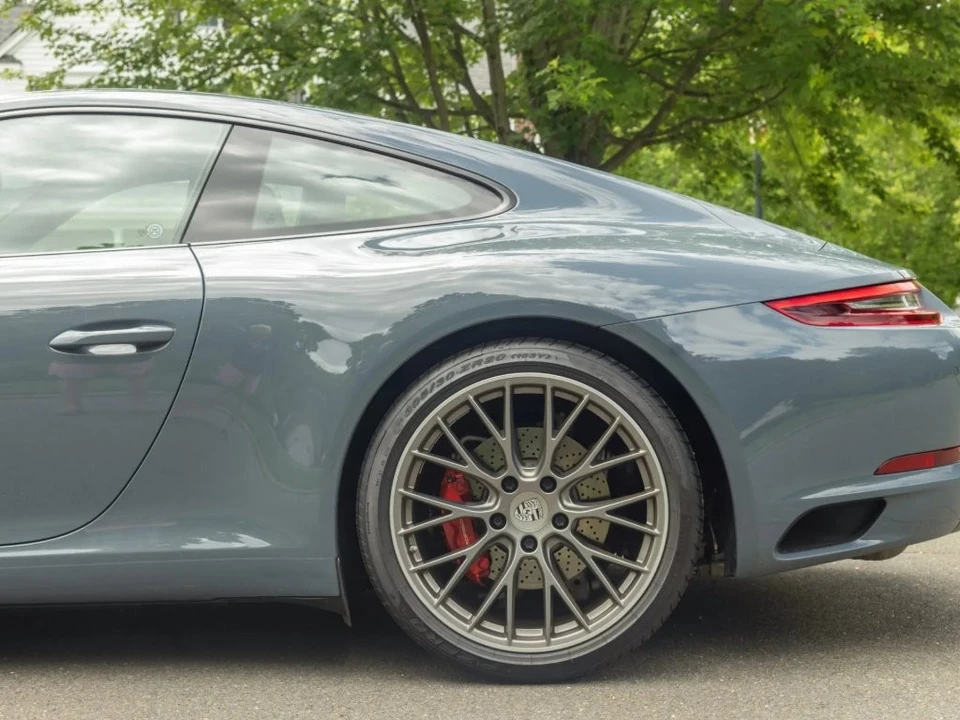 2018 Porsche 991 Carrera S - Image 15 of 28