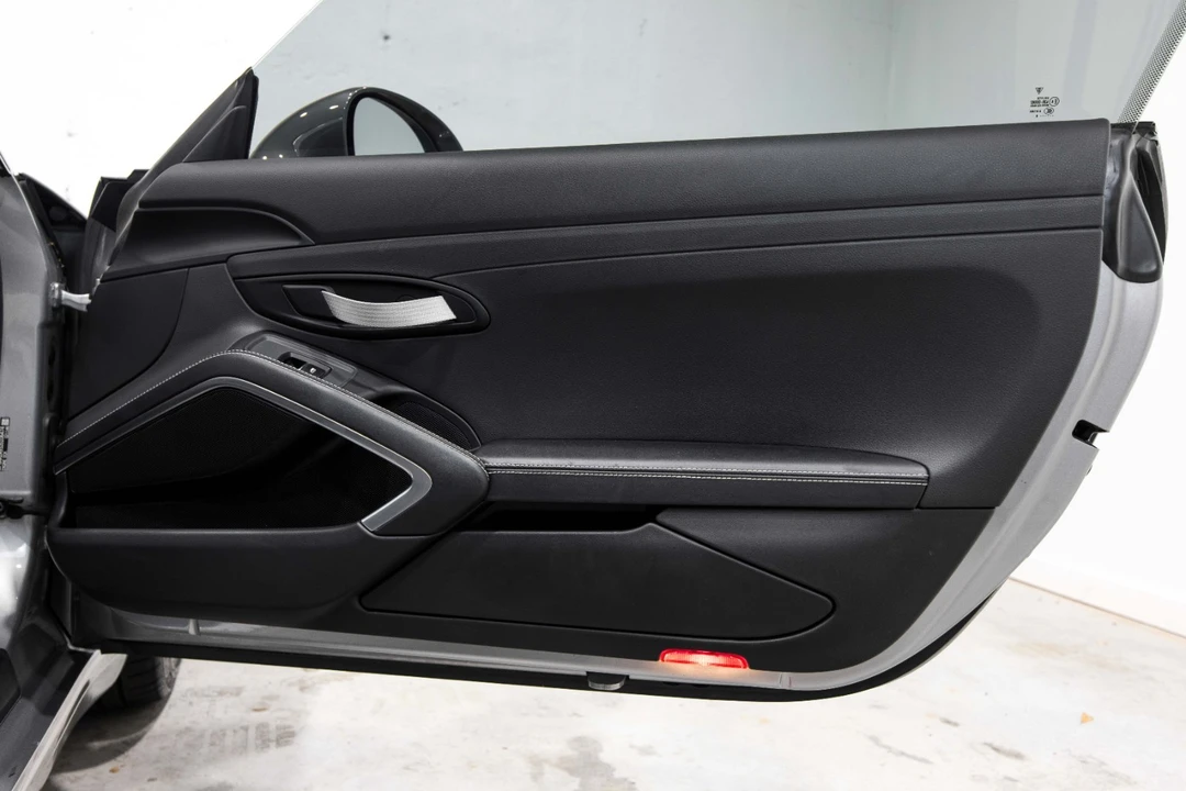 2018 Porsche 991 Carrera - Image 15 of 21