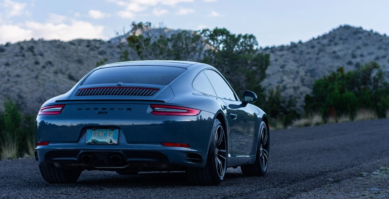 2018 Porsche 991 Carrera - Image 14 of 31
