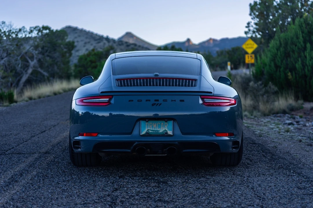 2018 Porsche 991 Carrera - Image 8 of 31