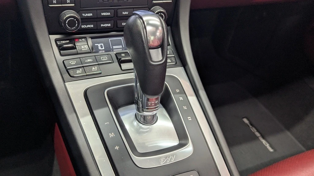 2018 Porsche 991 Carrera - Image 18 of 28