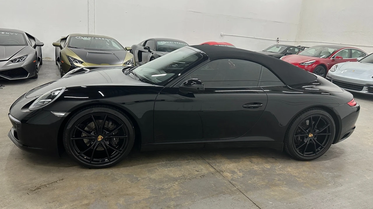 2018 Porsche 991 Carrera - Image 19 of 21