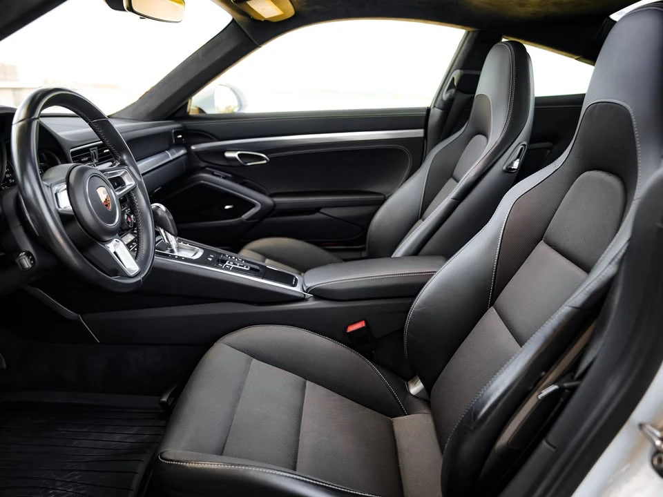 2018 Porsche 991 Carrera - Image 9 of 19