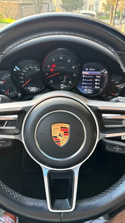 2018 Porsche 991 Carrera - Image 12 of 20