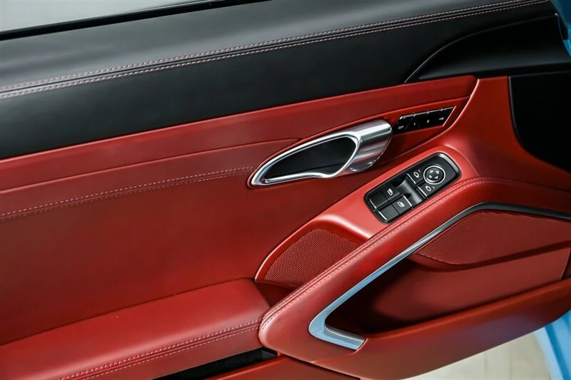 2018 Porsche 991 Carrera - Image 17 of 31