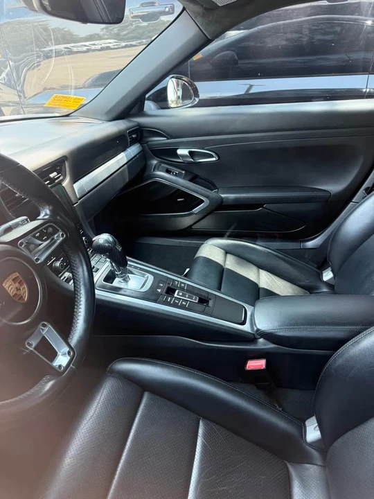 2018 Porsche 991 Carrera - Image 10 of 12