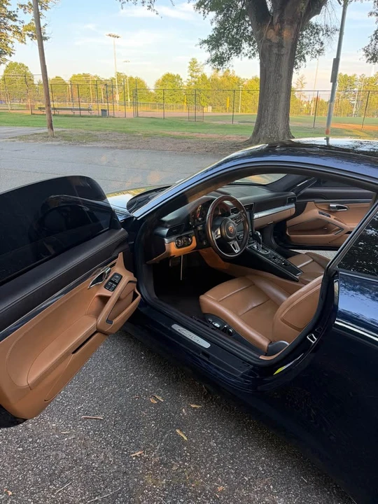 2018 Porsche 991 Carrera - Image 14 of 20