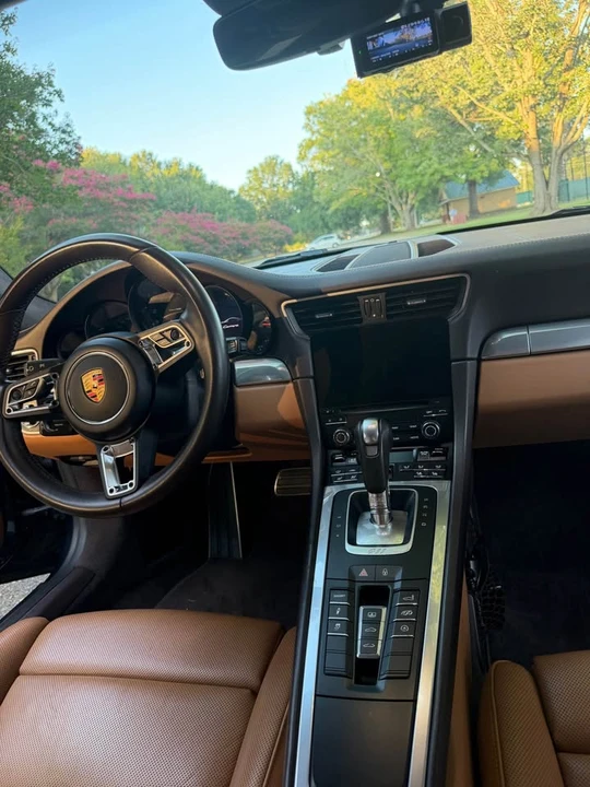 2018 Porsche 991 Carrera - Image 16 of 20