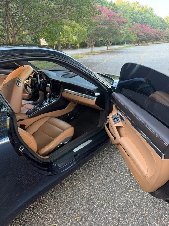 2018 Porsche 991 Carrera - Image 15 of 20