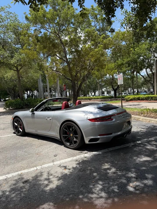 2018 Porsche 991 Carrera 4 - Image 10 of 20