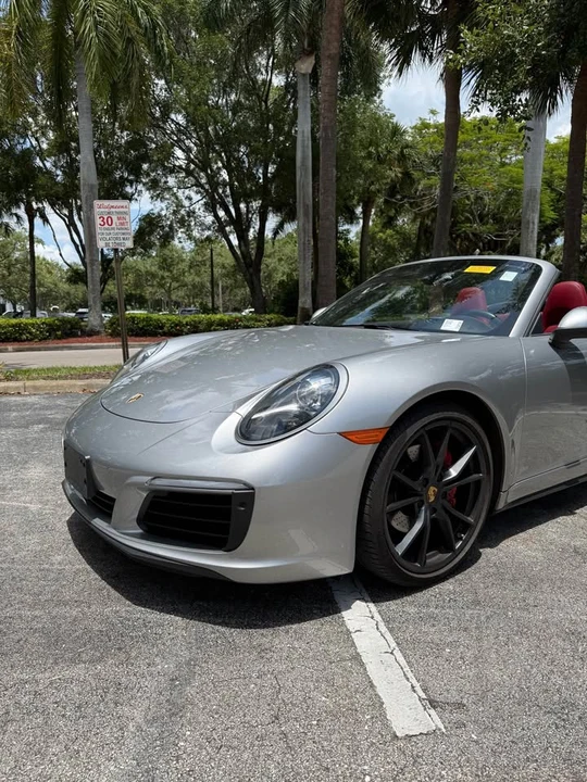 2018 Porsche 991 Carrera 4 - Image 12 of 20