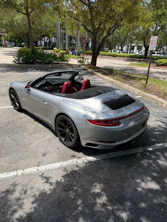 2018 Porsche 991 Carrera 4 - Image 17 of 20