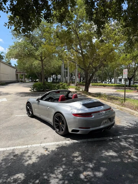 2018 Porsche 991 Carrera 4 - Image 9 of 20