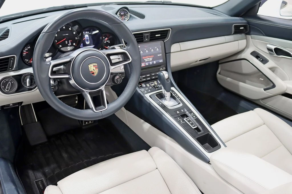 2018 Porsche 991 Carrera 4 - Image 15 of 31