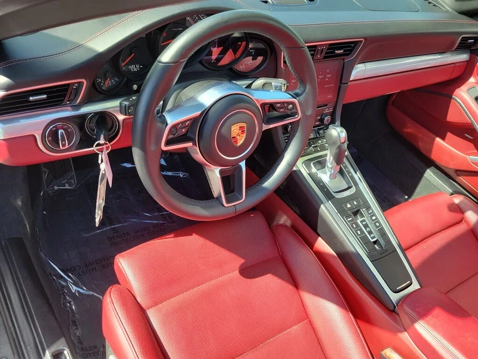 2018 Porsche 991 Carrera 4 - Image 16 of 27