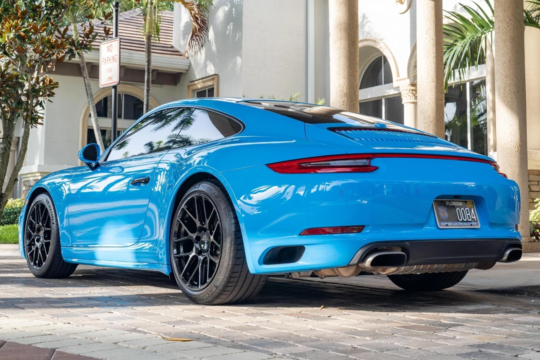 2018 Porsche 991 Carrera 4 - Image 4 of 31