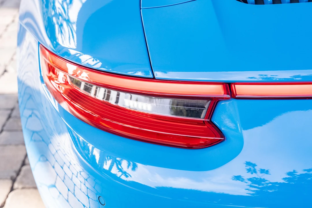 2018 Porsche 991 Carrera 4 - Image 16 of 31
