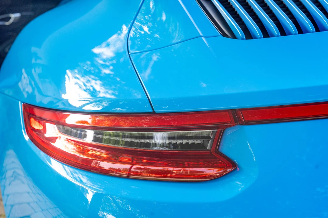 2018 Porsche 991 Carrera 4 - Image 17 of 31