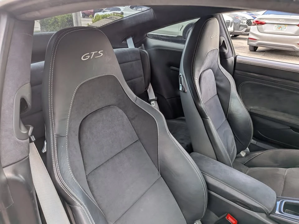 2018 Porsche 911 - Image 14 of 20