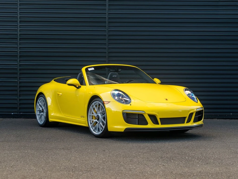 2018 Porsche 911 - Image 10 of 31
