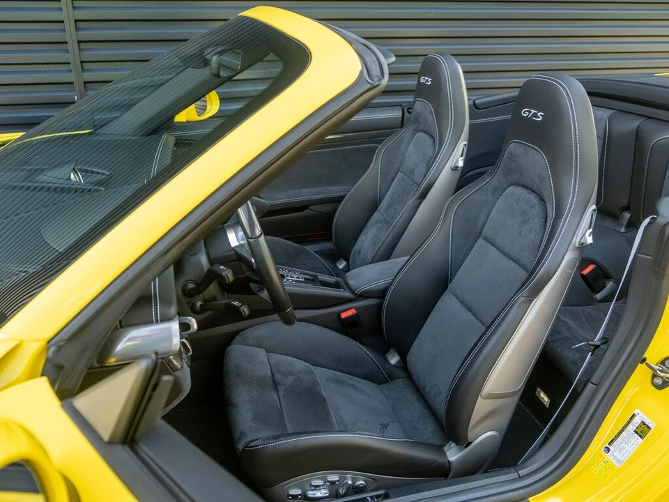 2018 Porsche 911 - Image 5 of 31