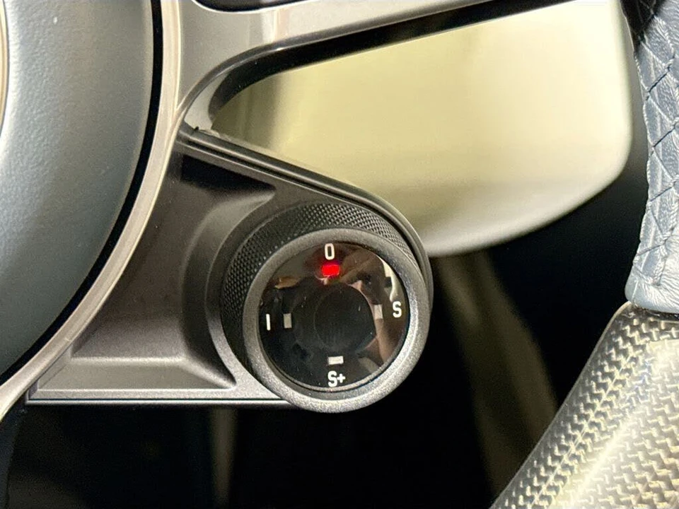 2018 Porsche 911 - Image 26 of 30