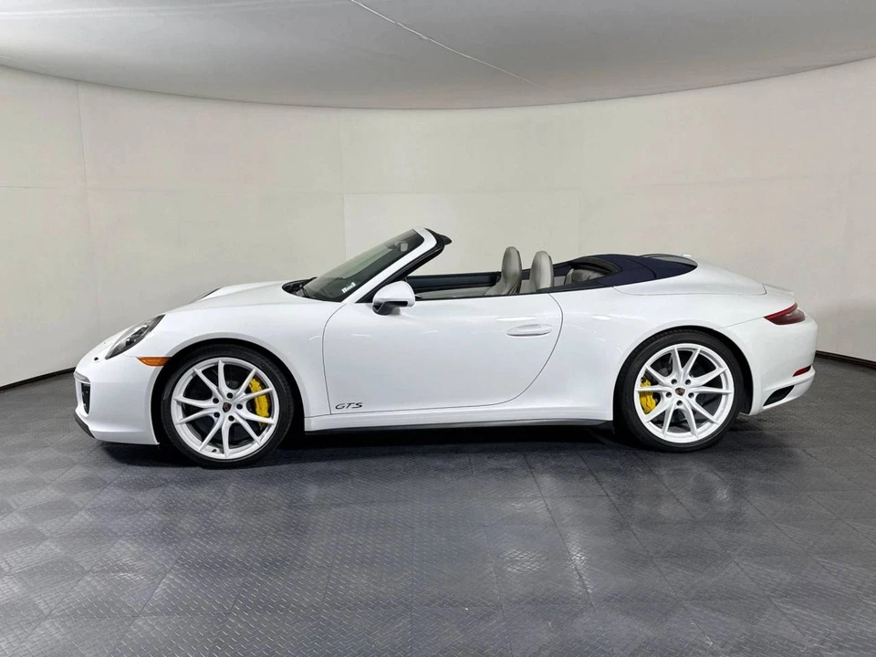 2018 Porsche 991 Carrera GTS - Image 2 of 5