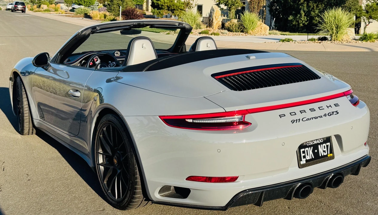 2018 Porsche 991 Carrera GTS - Image 17 of 31